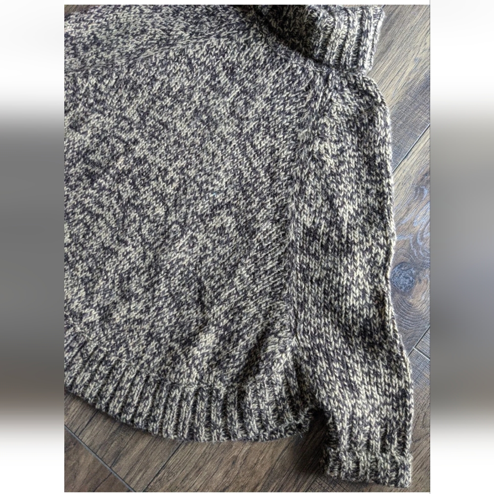 Michael Kors Cable Knit Turtleneck Poncho Sweater Womens Medium Tan Brown Chunk - Picture 5 of 12